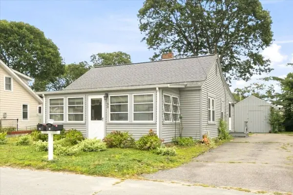 30 Bay Street, Wareham, MA 02532