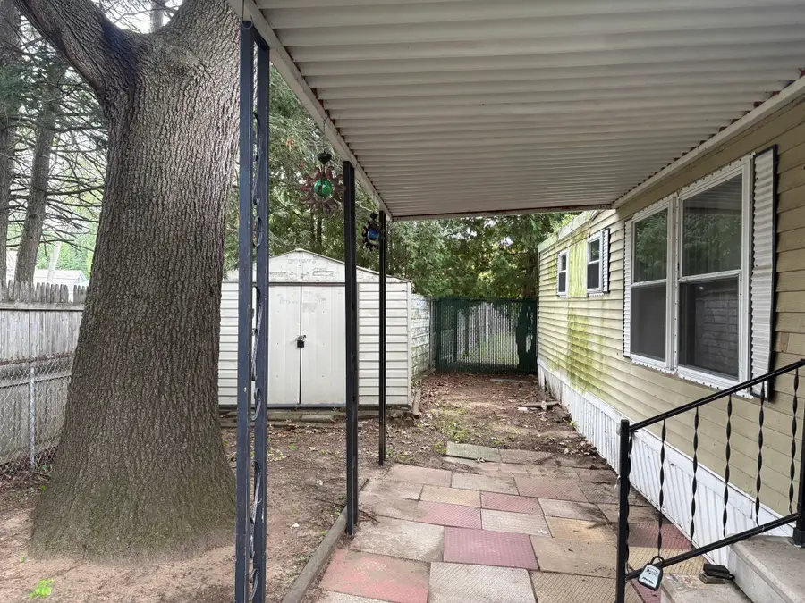 1760 Westover Rd #Lot 18, Chicopee, MA 01020 - #3