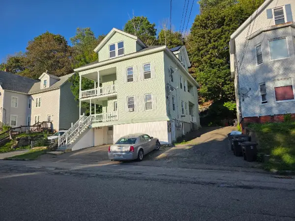 190 Pine St, Gardner, MA 01440