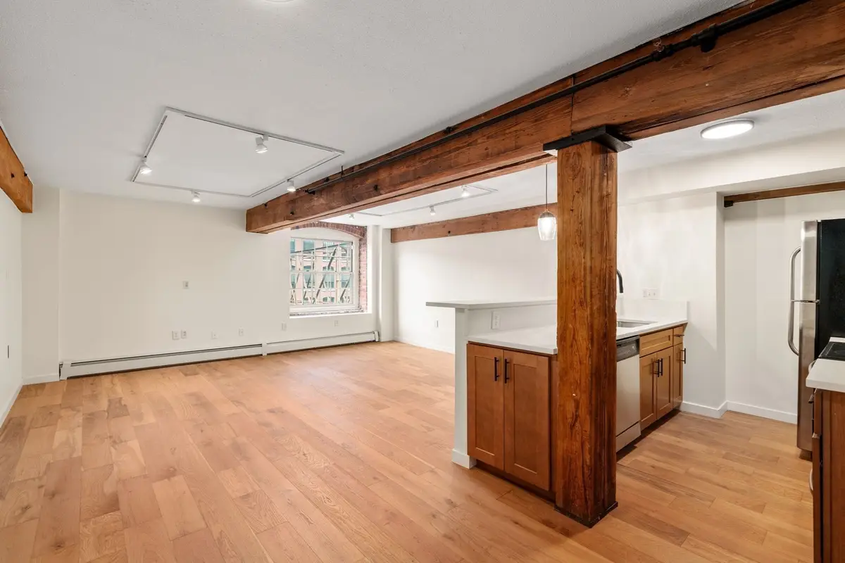 240 Jackson St #308, Lowell, MA 01852 - #1