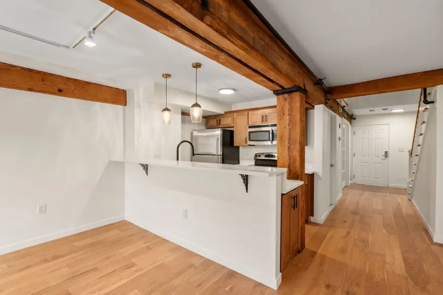 240 Jackson St #308, Lowell, MA 01852 - #3