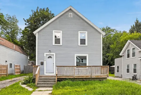 209 South St, Athol, MA 01331