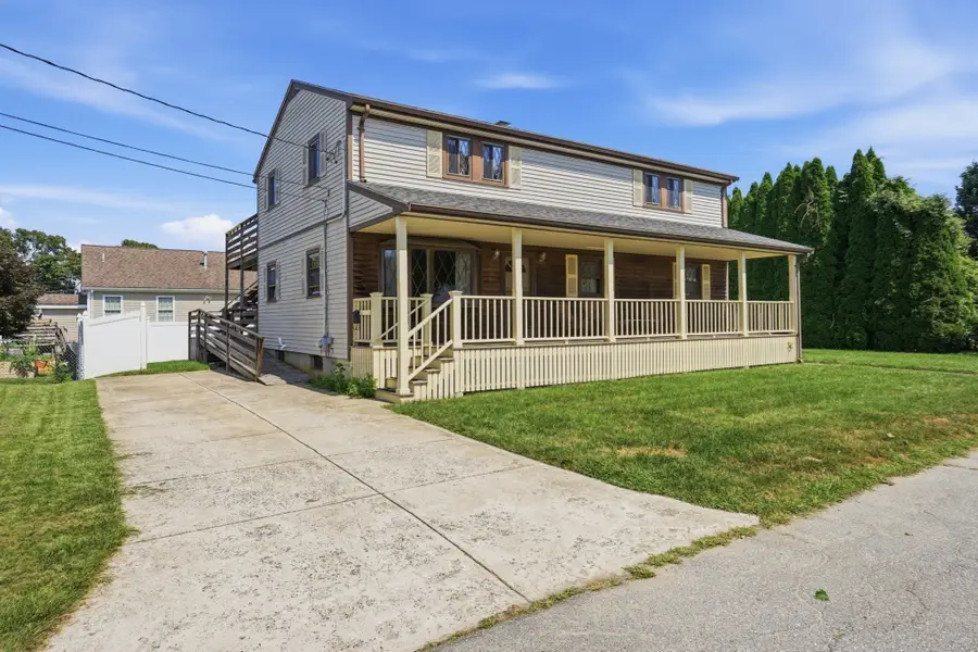 21 Webster St, Dartmouth, MA 02748 - #3