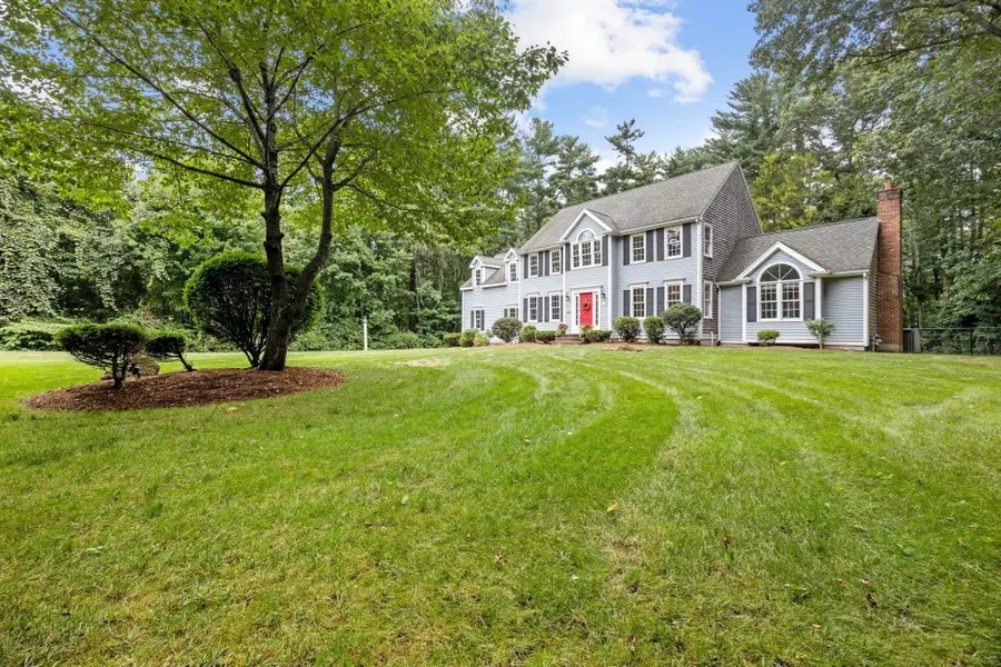 37 Herring Brook Ln, Pembroke, MA 02359 - #2