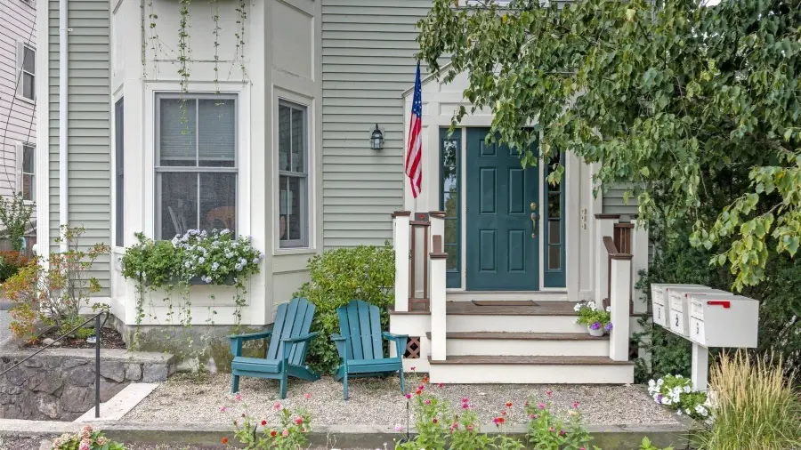 26 Village Street #Unit 3, Marblehead, MA 01945 - #3