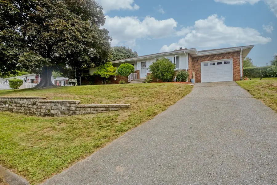 41 Marlborough St, Chicopee, MA 01020 - #2