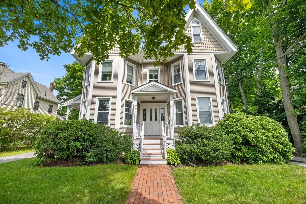 40 Chestnut St #3, Andover, MA 01810 - #1