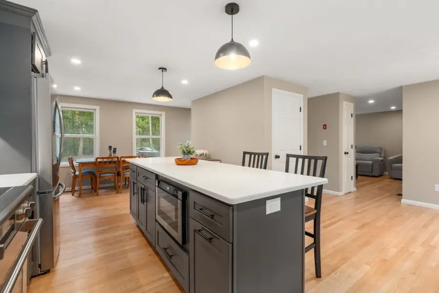 181 Sterling Rd, Holden, MA 01520 - #3