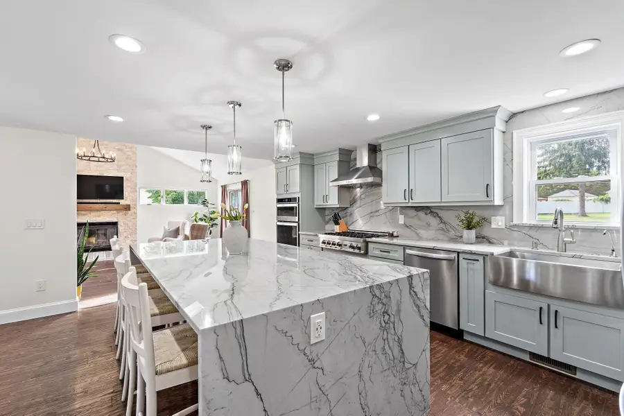 100 Muron Ave, Bellingham, MA 02019 - #3