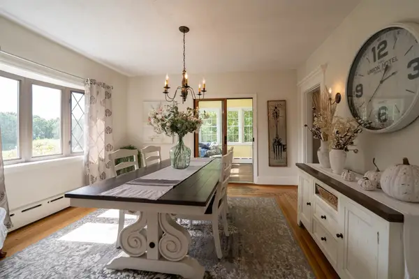 55 Akin St, Fairhaven, MA 02719