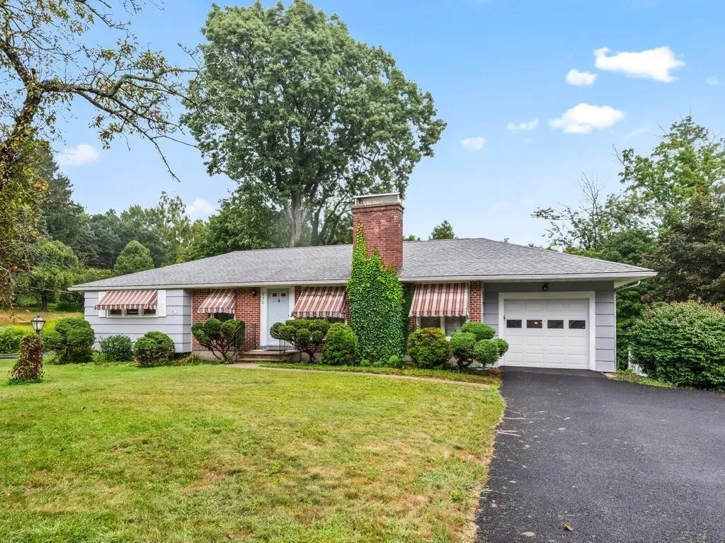 230 Brattle St, Holden, MA 01520 - #1