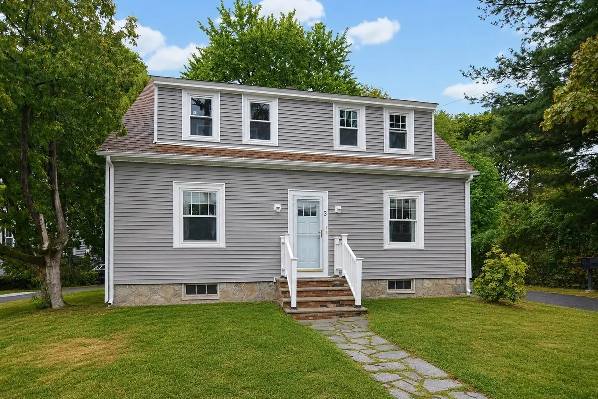 3 Oakwood Ave, Lawrence, MA 01841 - #1