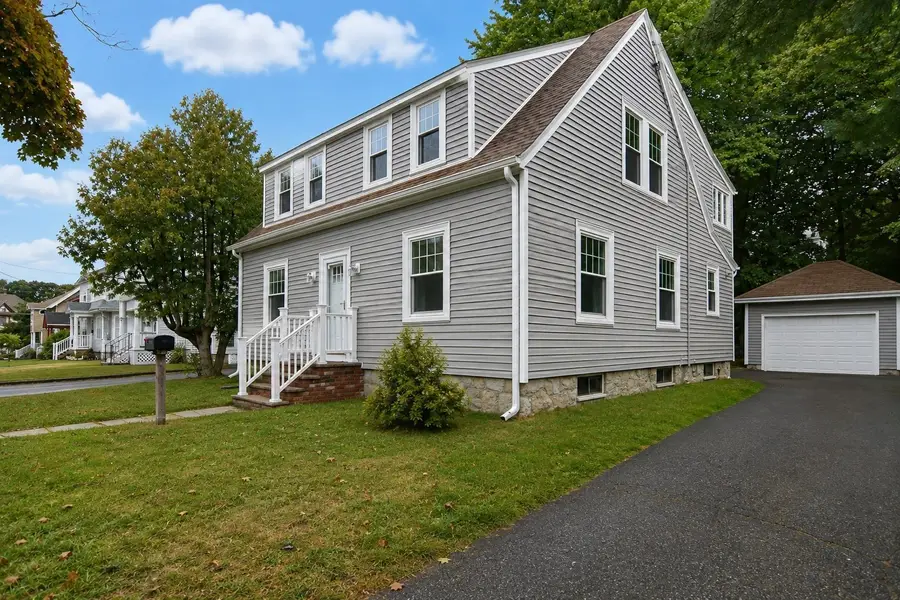 3 Oakwood Ave, Lawrence, MA 01841 - #2