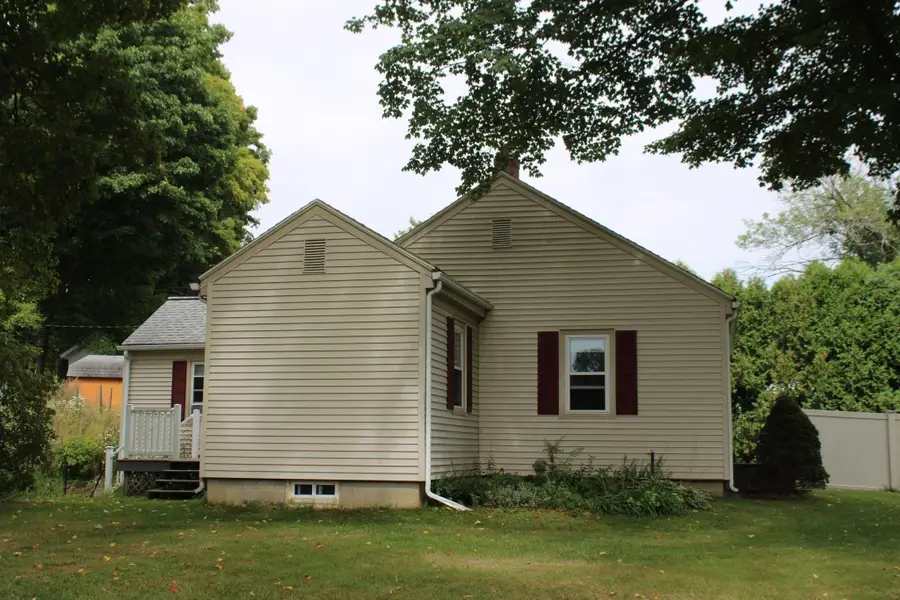 260 Conway Rd, Deerfield, MA 01373 - #3