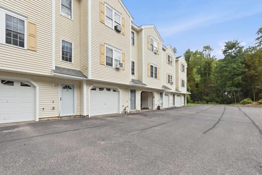 350 Riverbend St #111, Athol, MA 01331 - #3
