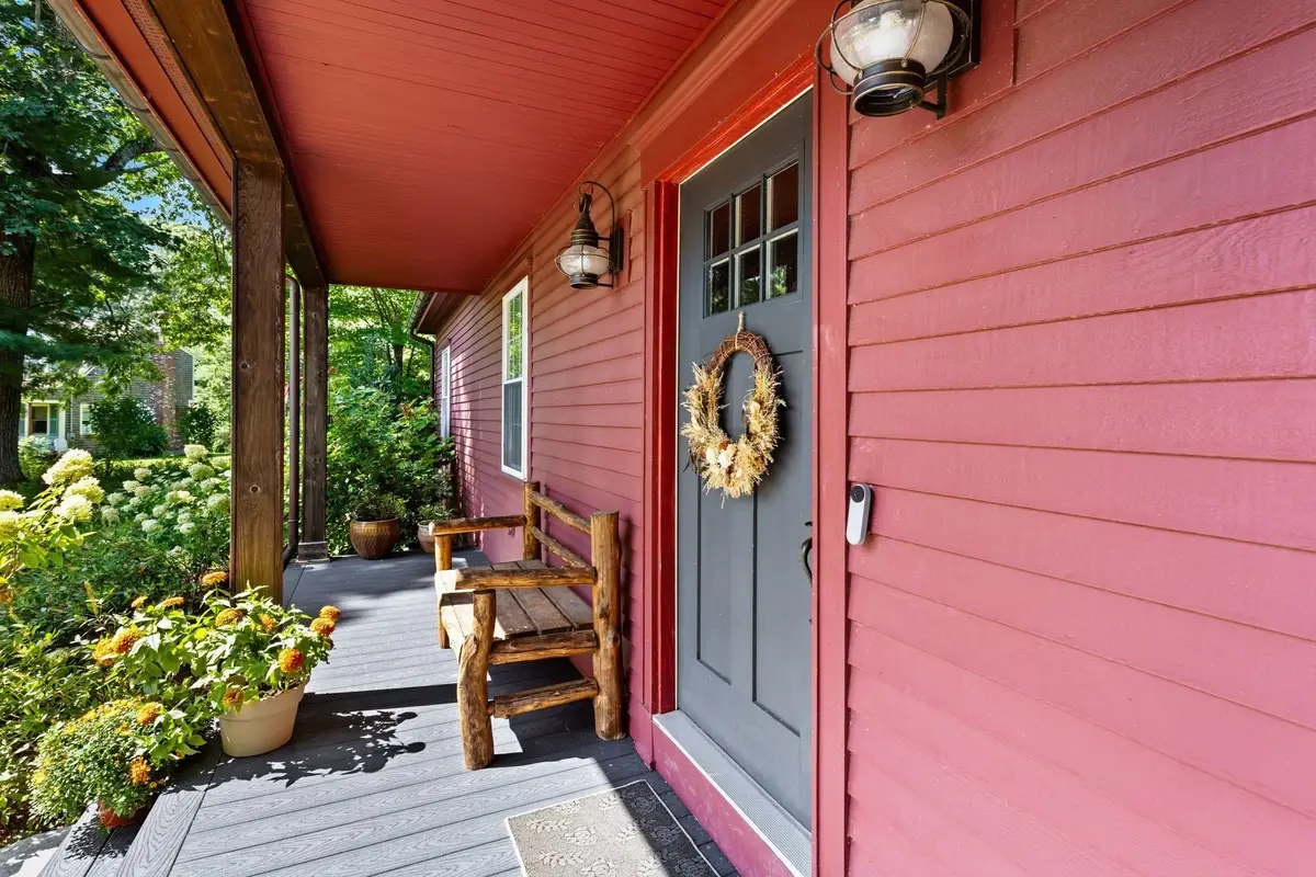 3 Faria Farm Rd, Berkley, MA 02779 - #1