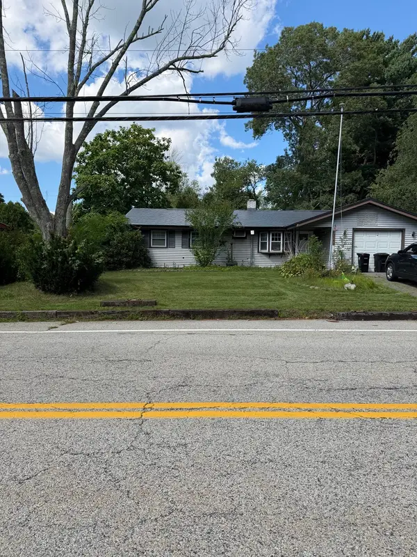 48 Lisa Dr, Brockton, MA 02302