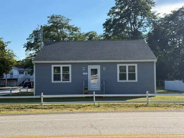 342 Onset Ave, Wareham, MA 02558
