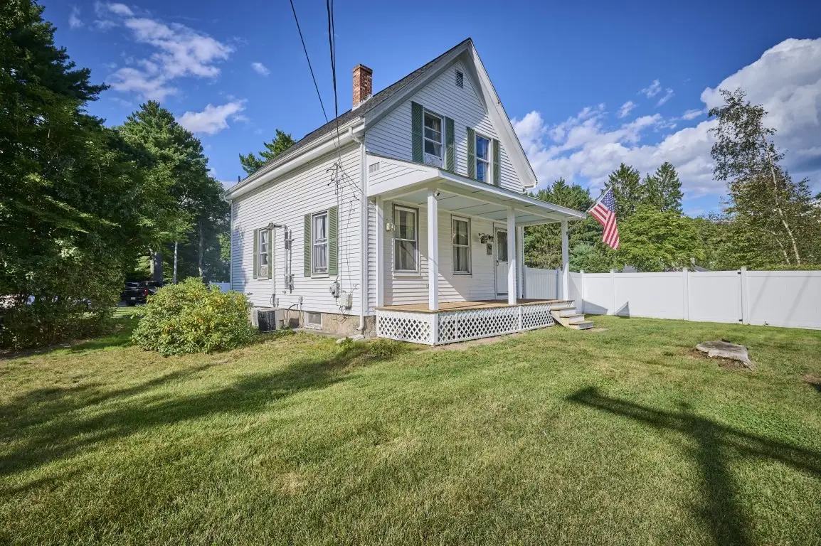 62 Chestnut St, Foxboro, MA 02035 - #1