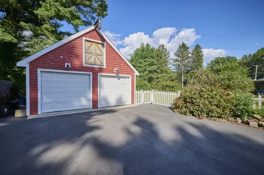 62 Chestnut St, Foxboro, MA 02035 - #2