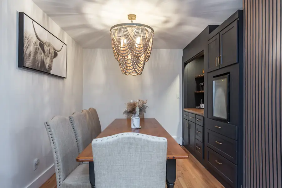 719 Warren Ave, Swansea, MA 02777 - #3