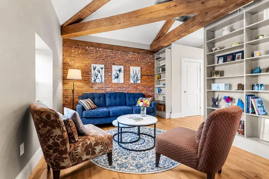 10 Union St #3, Salem, MA 01970 - #3