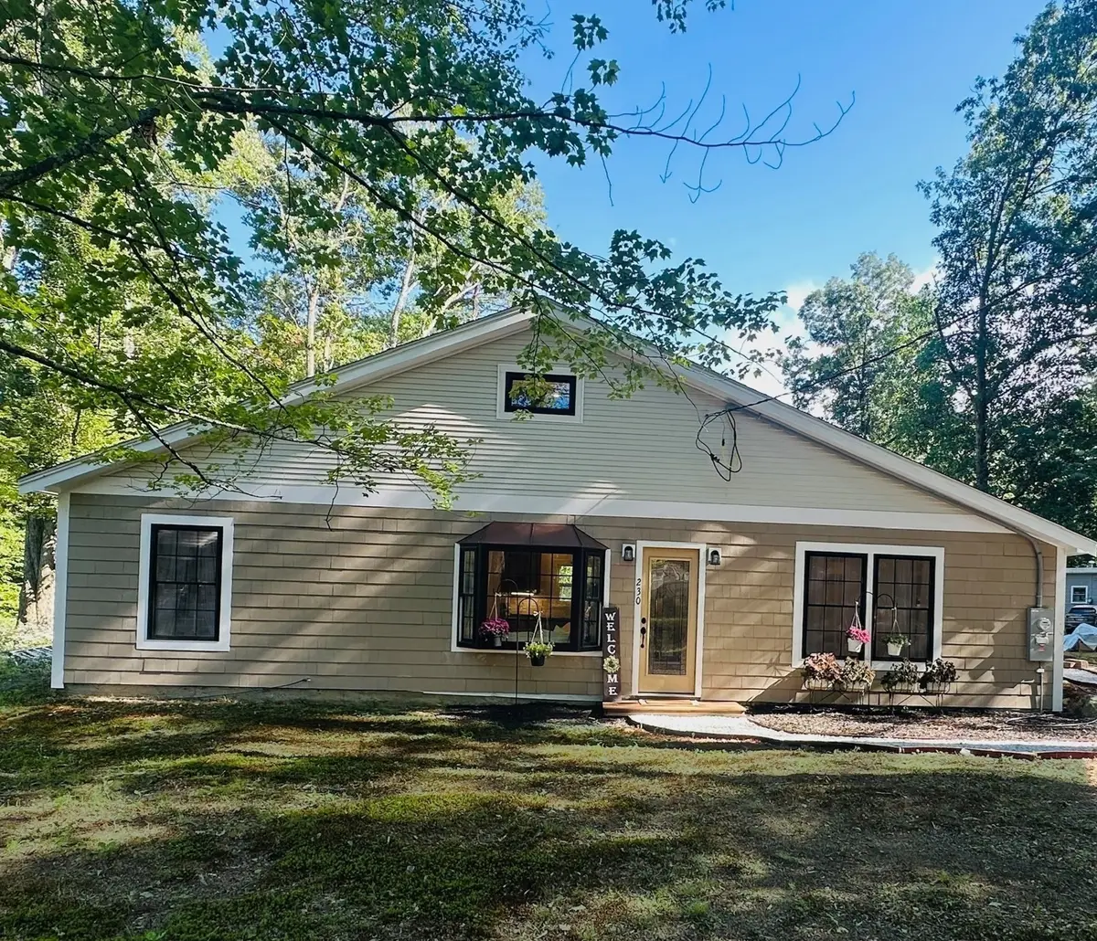 230 S Row Rd, Lunenburg, MA 01462 - #1