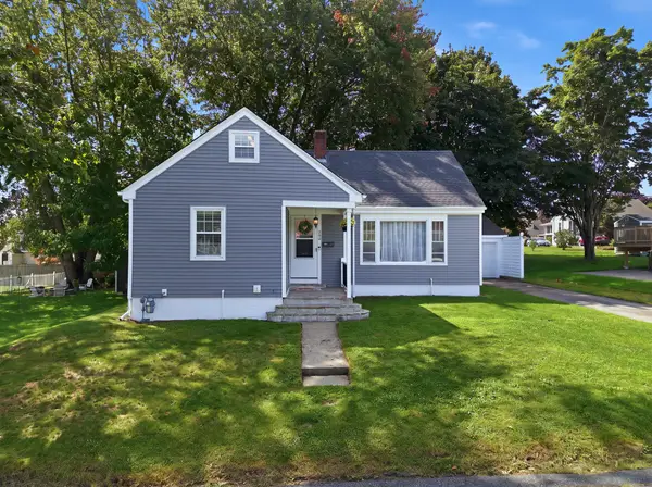 283 Longhill Ave, Somerset, MA 02726