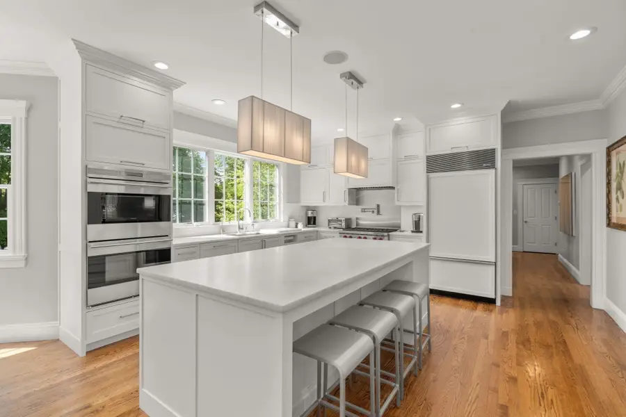 93 Beethoven Ave, Newton, MA 02468 - #3