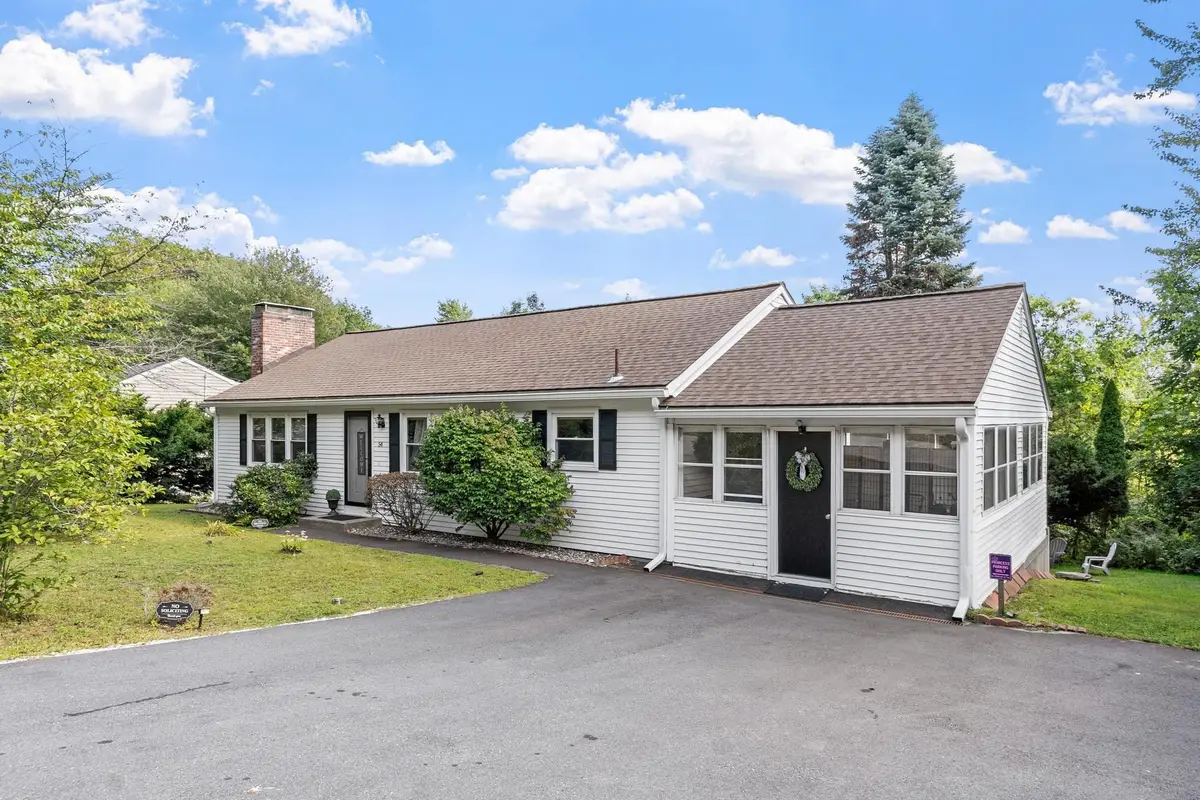 54 North St, Leominster, MA 01453 - #1