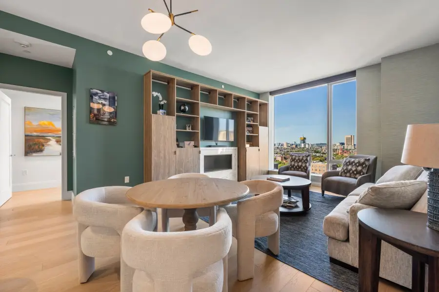 380 Harrison Ave #PH1H, Boston, MA 02118 - #3