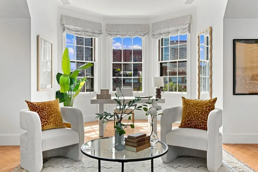191 Commonwealth Avenue #PH61, Boston, MA 02116 - #2