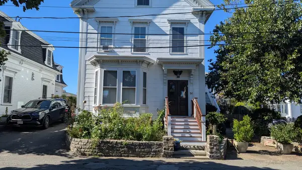 14 Center #E, Provincetown, MA 02657
