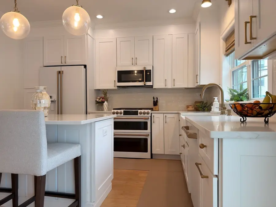 68 Prospect St #1, Peabody, MA 01960 - #3