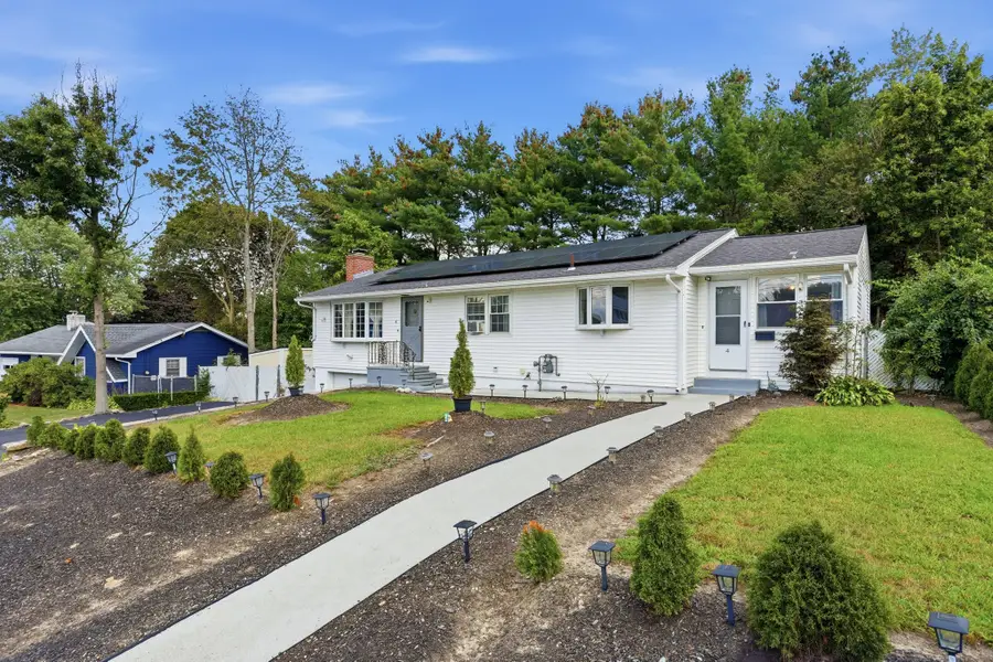 4 Monroe St, Lawrence, MA 01843 - #3