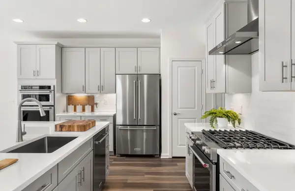 31 Emerald Run #18, Shrewsbury, MA 01545
