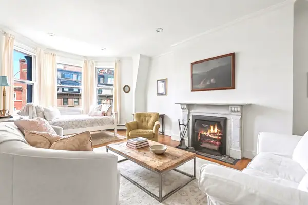 277 Beacon St #4A, Boston, MA 02116