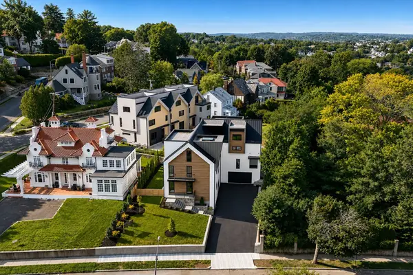 63-65 Commonwealth Avenue #65, Newton, MA 02467