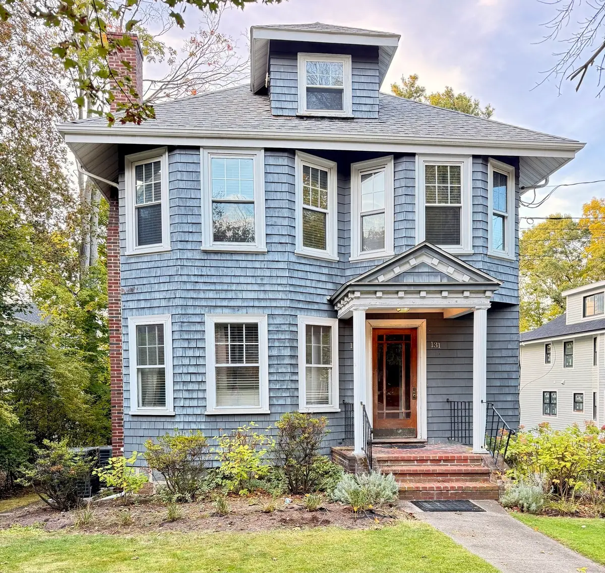 131-133 Mount Vernon St, Newton, MA 02465 - #1