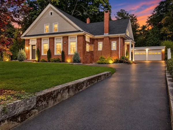 30 Hale St, Beverly, MA 01915