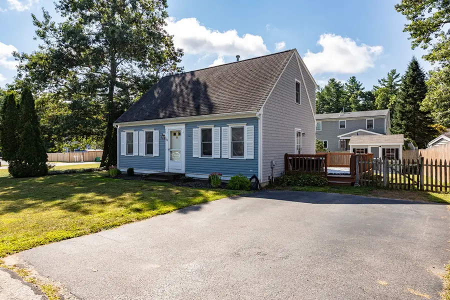 36 Redwood Circle, Pembroke, MA 02359 - #2