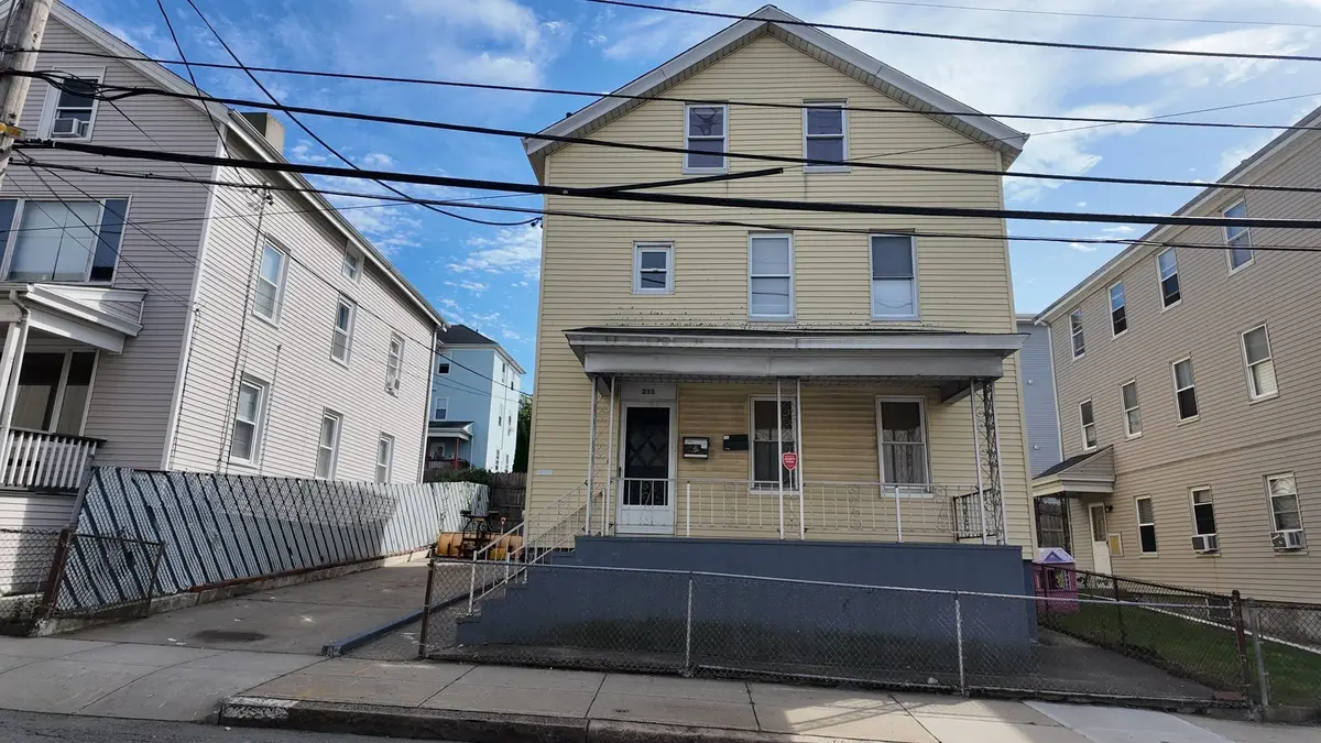 211 Wiliam, Fall River, MA 02721 - #1