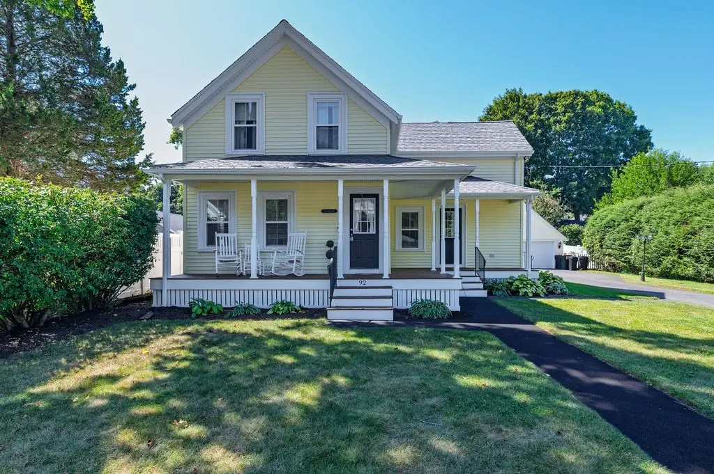 92 Lake Ave, Walpole, MA 02081 - #1