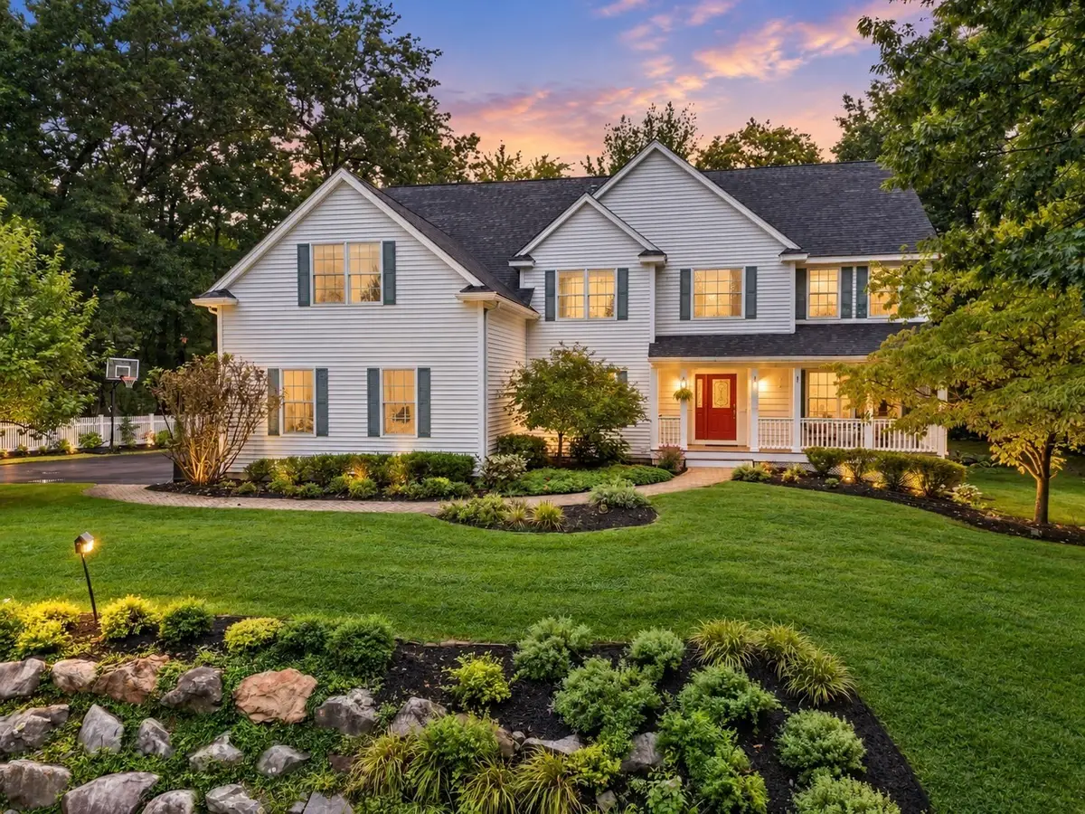 22 R Sawyer Ln, Middleton, MA 01949 - #1