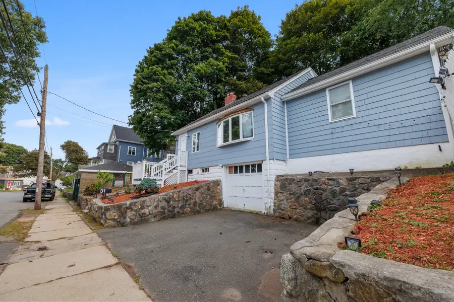 31 Endicott St., Saugus, MA 01906 - #3