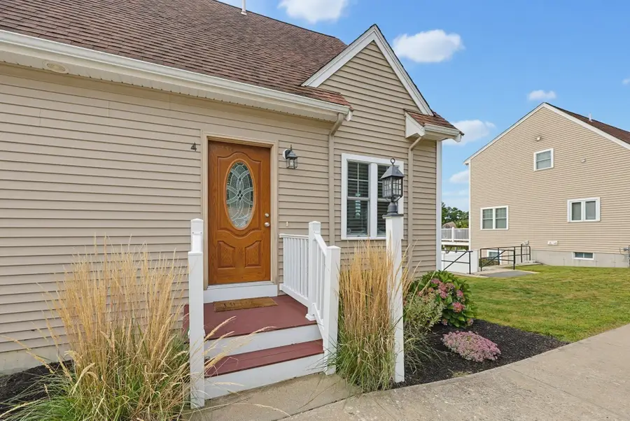1449 Main St #4, Hanson, MA 02341 - #3