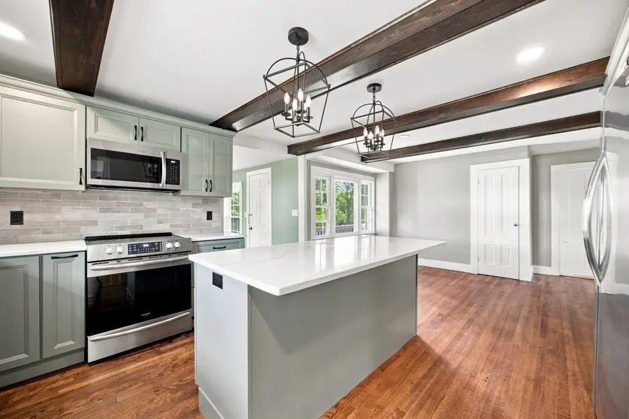 55 South Main St, Belchertown, MA 01007 - #3