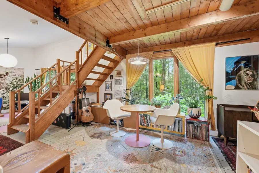 626 Station Rd, Amherst, MA 01002 - #3