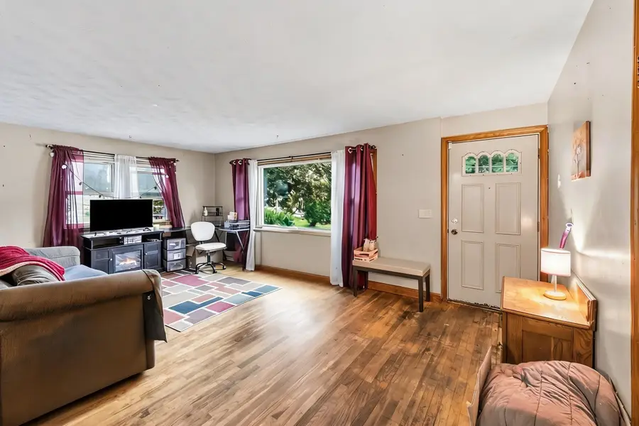 21 Cranton Avenue, Groveland, MA 01834 - #2