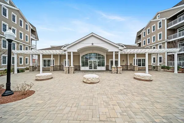 320 Middlesex Ave #F406, Medford, MA 02155